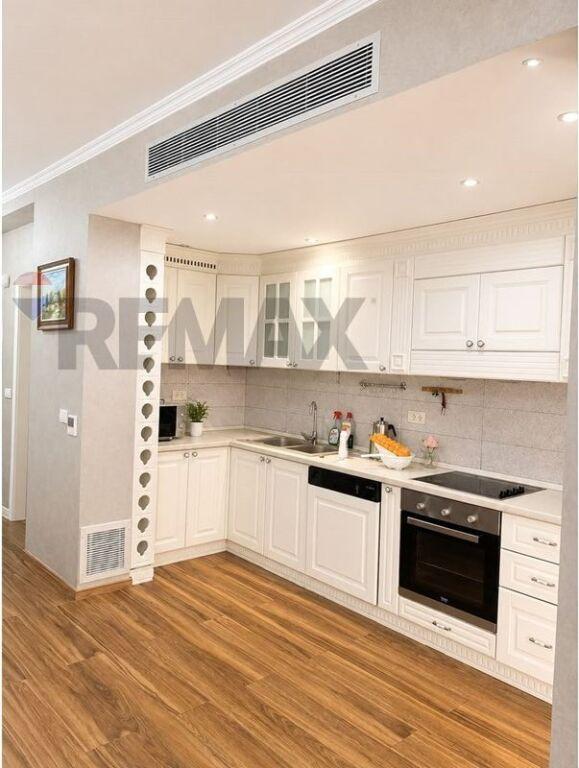 Apartament 2+1 me qera në Rruga Jeronim de Rada, Tiranë, 100 m². Foto 2 nga 9