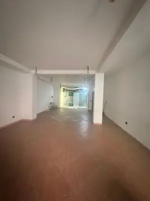 Ambient biznesi në shitje në Bulevardi Gjergj Fishta, Tiranë, 80 m². Foto 2 nga 4