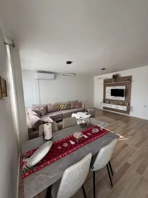 Apartament 1+1 në shitje në Rruga Bardhyl, Tiranë, 58 m². Foto 4 nga 5