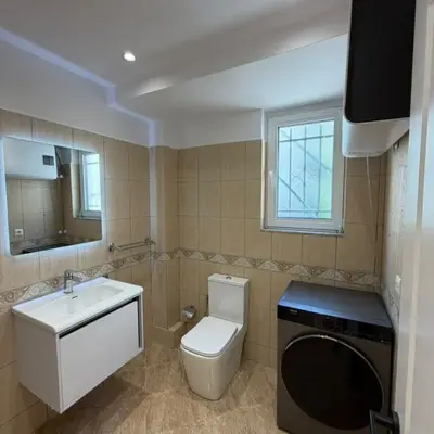 Apartament 1+1 në shitje në Rruga Bilal Xhaferri, Tiranë, 55 m². Foto 2 nga 4