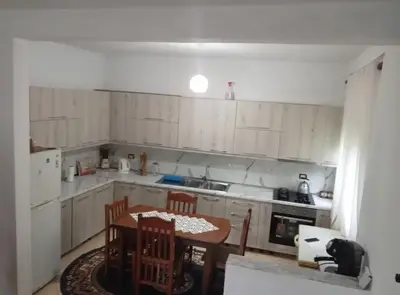 House for sale in Jubë, Durrës, 1,700 m². Photo 1 of 7