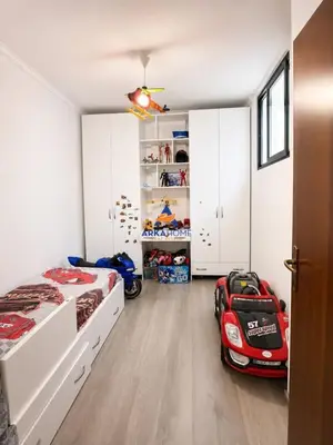 Apartament 2+1 në shitje në Durrës, 76 m². Foto 6 nga 7