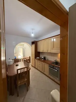 Appartamento in affitto ad Allias, Tirana, 120 m². Foto 2 di 10