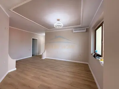 Apartament 2+1 në shitje në Stadiumi Dinamo, Tiranë, 62 m². Foto 2 nga 9