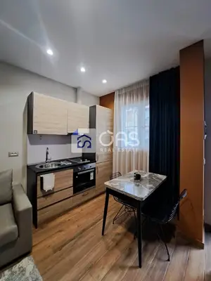Apartament me qera në Xhamlliku, Tiranë, 35 m². Foto 1 nga 4