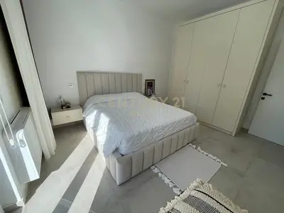 Villa for sale in Plazh, Durrës, 342 m². Photo 4 of 8