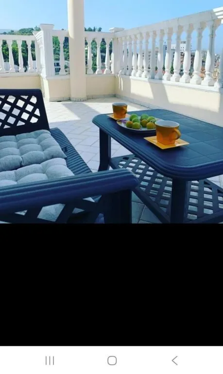 Apartment 1+1 for sale in Rruga Dalan Dadani, Vlorë, 120 m². Photo 1 of 12