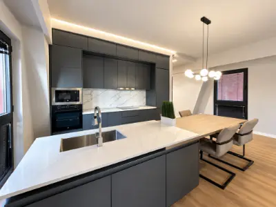 Appartamento 2+1 in vendita a Rruga e Kavajës, Tirana, 169 m². Foto 2 di 10