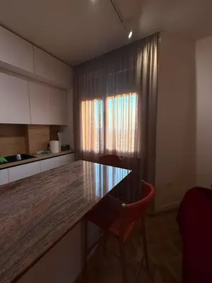 Apartament 2+1 me qera në Rrethrrotullimi i Shkozës, Tiranë, 100 m². Foto 10 nga 12