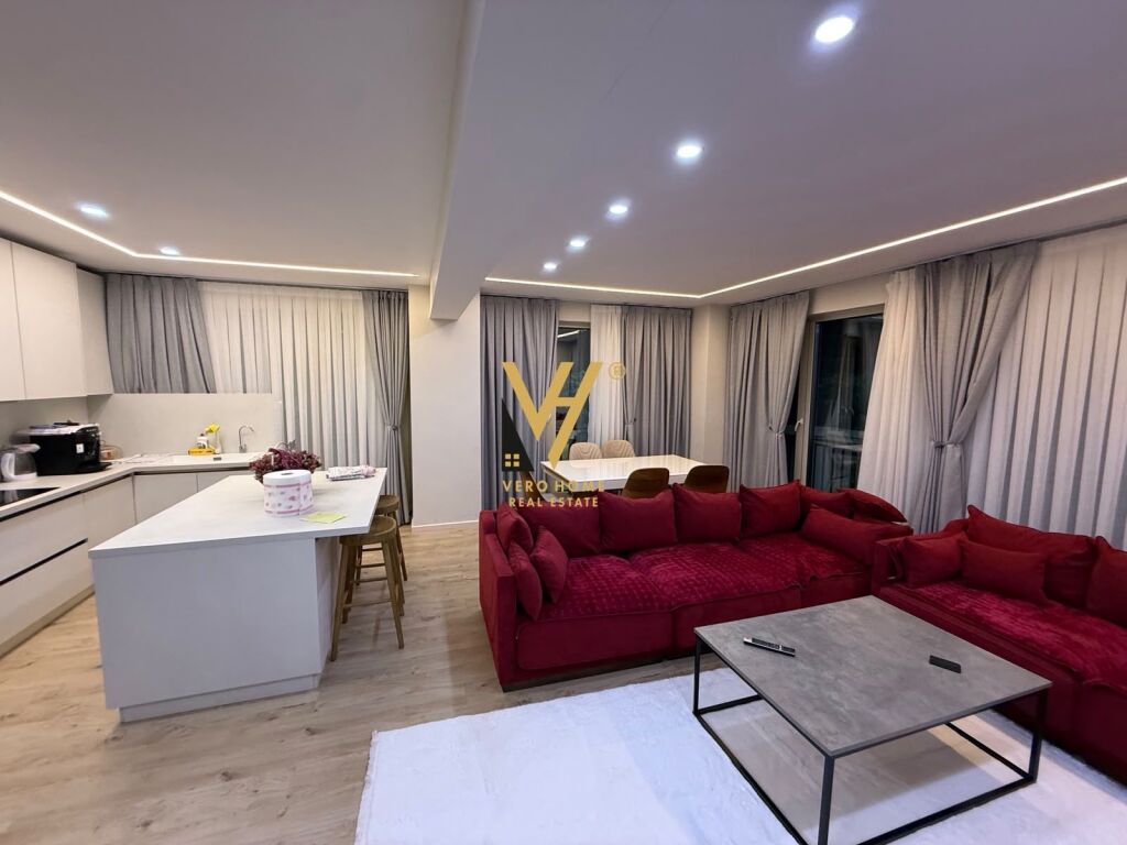 Apartament 2+1 me qera në Rruga e Elbasanit, Tiranë, 147 m². Foto 2 nga 3