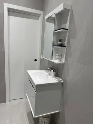 Apartament 1+1 me qera në Qendra Tregtare Blue Star, Durrës, 70 m². Foto 10 nga 10