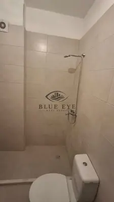 Apartament 2+1 me qera në Rruga Jahja Ballhysa, Durrës, 98 m². Foto 5 nga 12
