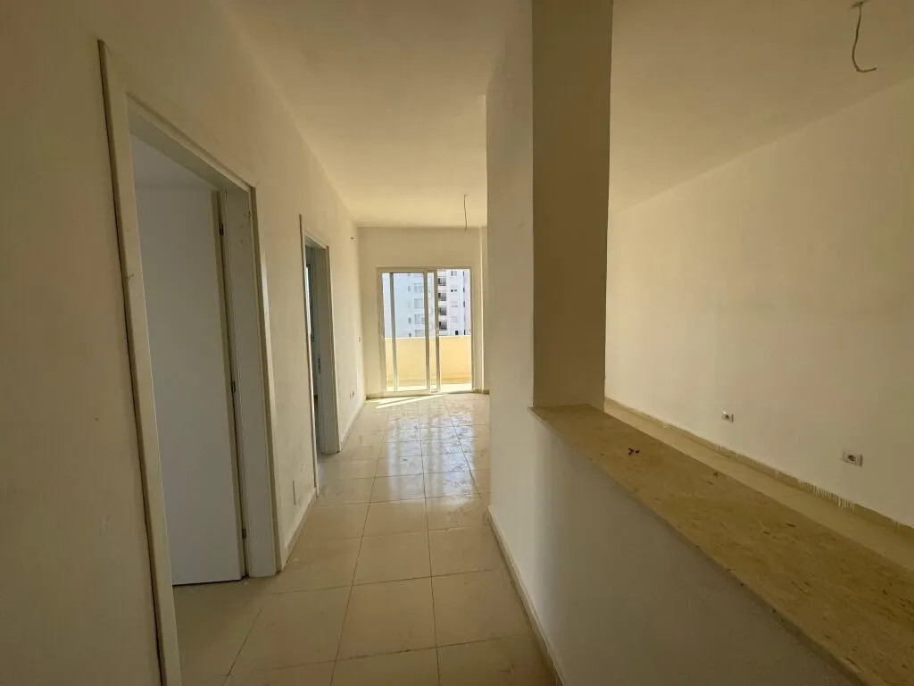 Apartament 2+1 në shitje në Plazh, Durrës, 86 m². Foto 1 nga 7