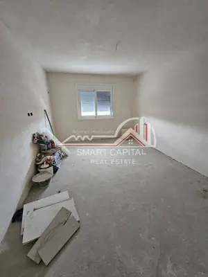 Apartment 2+1 for sale in Kume, Vlorë, 77 m². Photo 2 of 5