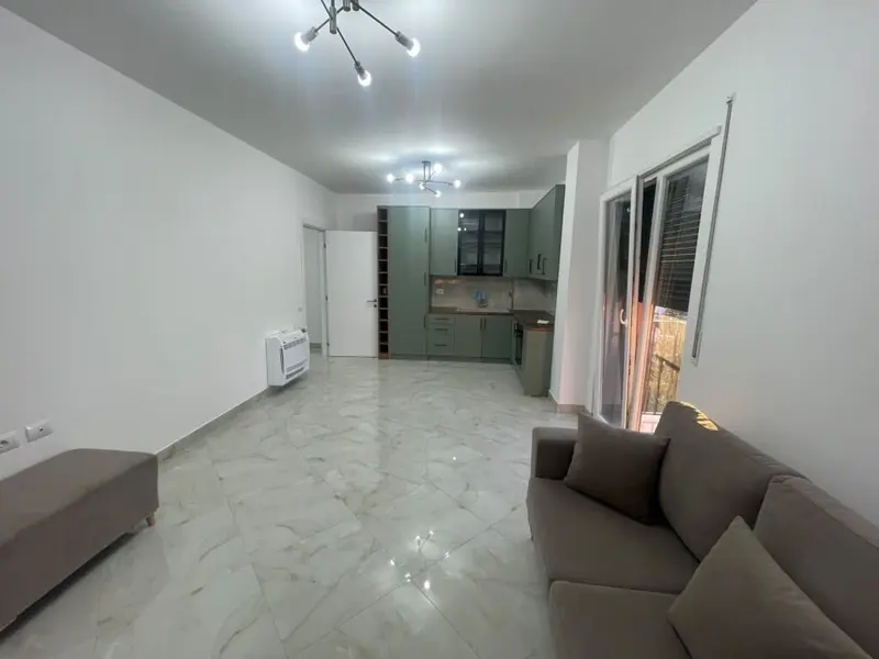 Apartment 2+1 for rent in Kamez, Kamëz, 105 m²