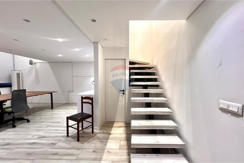 Duplex for sale in Golden Park, Tirana, 100 m². Photo 1 of 3