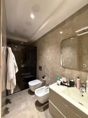 Appartamento 3+1 in vendita a Rruga Mihal Grameno, Tirana, 125 m². Foto 4 di 12