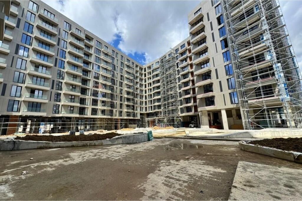 Apartment for sale in Ali Demi, Tirana, 74 m²