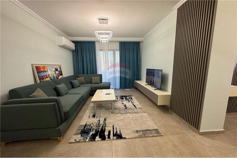 Appartamento 2+1 in affitto a Rruga Karl Gega, Tirana, 100 m²