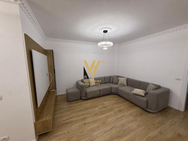 Appartamento 2+1 in affitto ad Ish sheshi Shqiponja, Tirana, 105 m²