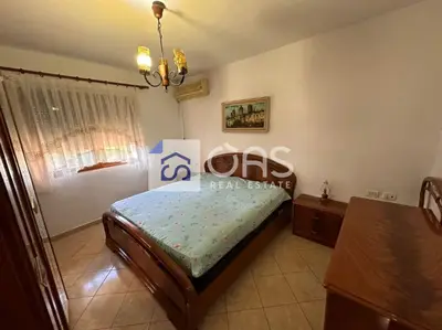 Apartament 2+1 me qera në Brryli, Tiranë, 75 m². Foto 2 nga 6