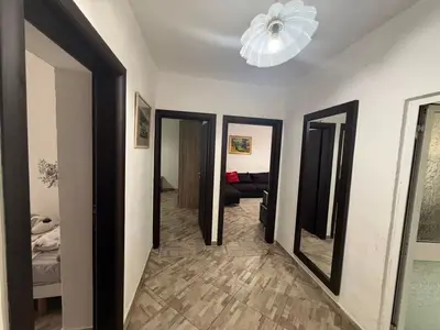 Apartament 2+1 në shitje në Sheshi Shtraus, Tiranë, 70 m². Foto 7 nga 7