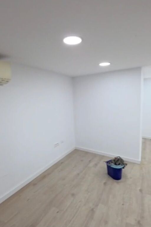 Ambient biznesi me qera në Komuna e Parisit, Tiranë, 100 m². Foto 3 nga 3