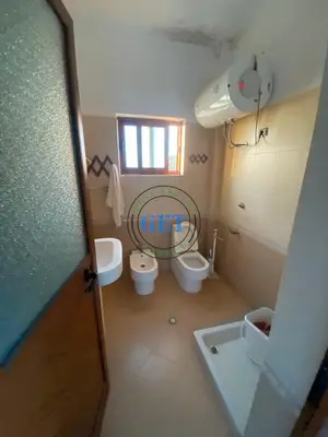 House for sale in Manez, Durrës, 682 m². Photo 10 of 12