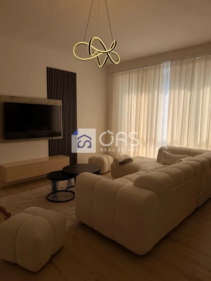 Apartament 1+1 me qera në Bulevardi i Ri, Tiranë, 72 m². Foto 1 nga 7