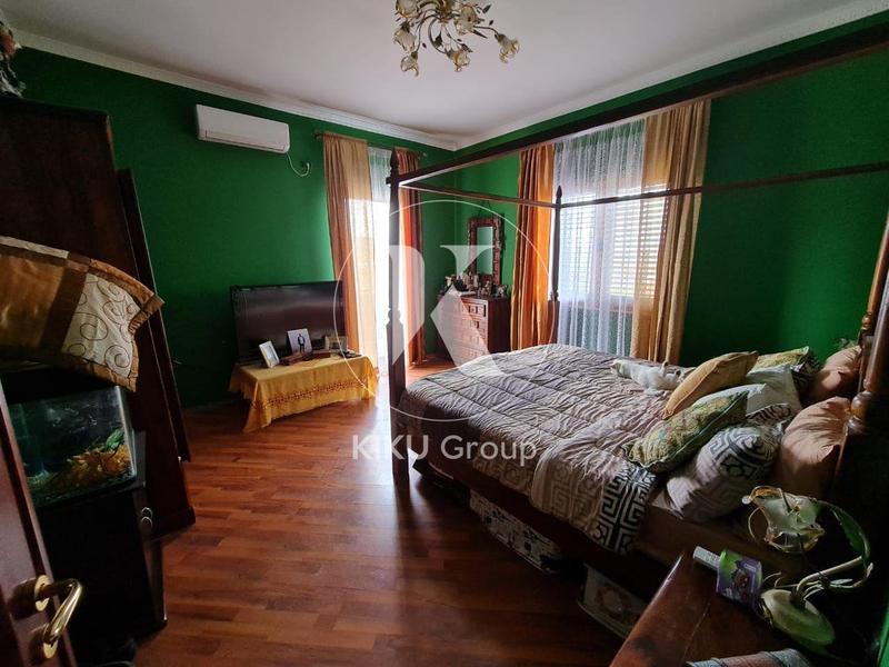 Vilë në shitje në Peze, Tiranë, 800 m². Foto 8 nga 12