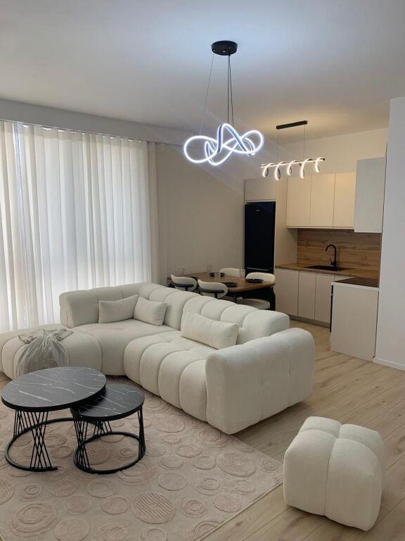 Apartament 1+1 me qera në Rruga Jordan Misja, Tiranë, 70 m². Foto 5 nga 8