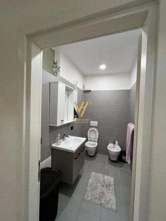 Apartament 1+1 me qera në Kopshti Botanik i Tiranës, Tiranë, 70 m². Foto 3 nga 3