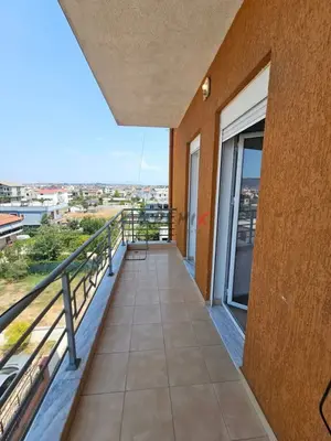 Apartament 2+1 me qera në Rruga Juba, Durrës, 93 m². Foto 9 nga 12