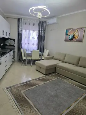 Apartament 1+1 me qera në Lungomare, Vlorë, 95 m². Foto 3 nga 10