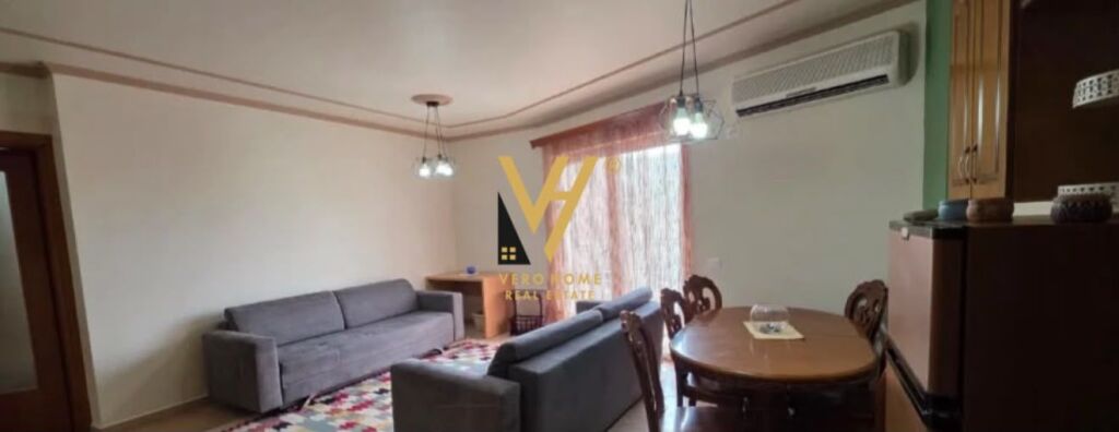 Apartament 2+1 me qera në Rruga e Dibrës, Tiranë, 100 m²