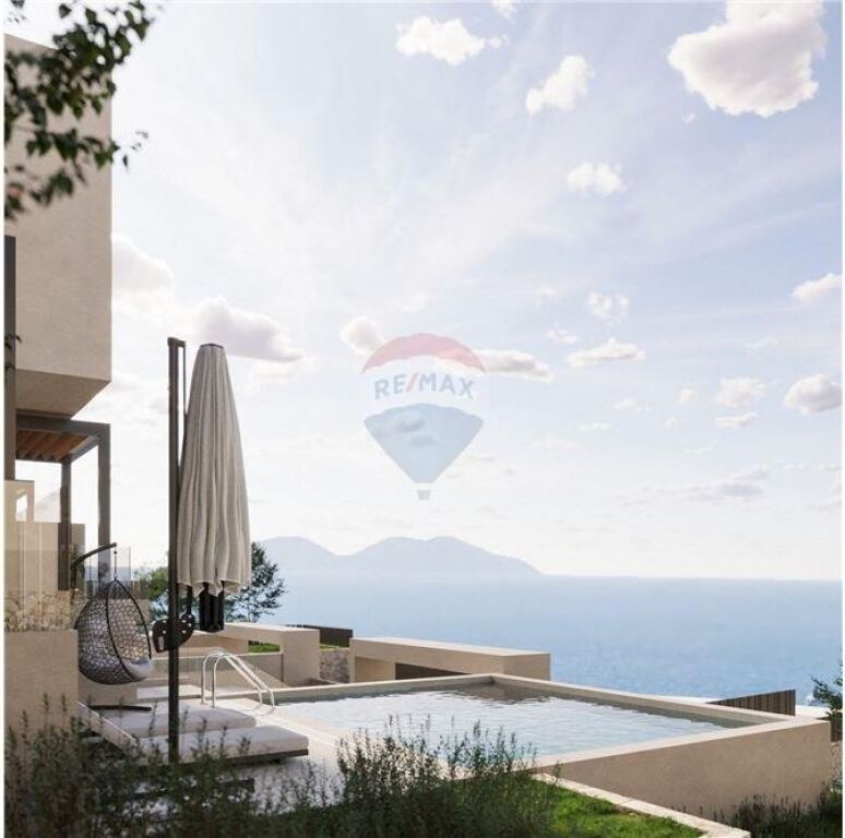 Villa for sale in Uji i Ftohtë, Vlorë, 393 m². Photo 3 of 3