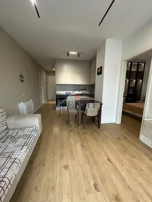 Appartamento 1+1 in affitto a Rruga Siri Kodra, Tirana, 65 m². Foto 2 di 9