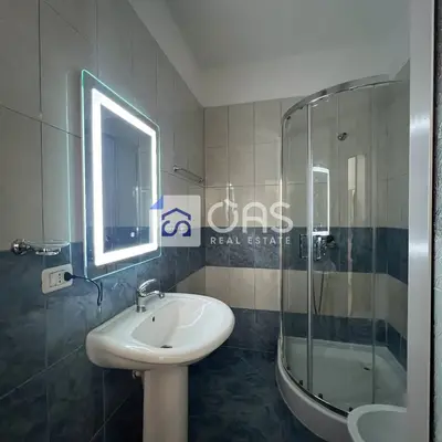Apartament 1+1 me qera në Rruga e Kavajës, Tiranë, 85 m². Foto 5 nga 9