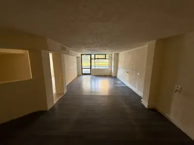 Ambient biznesi në shitje në Lagjia 9, Korçë, 100 m². Foto 2 nga 6