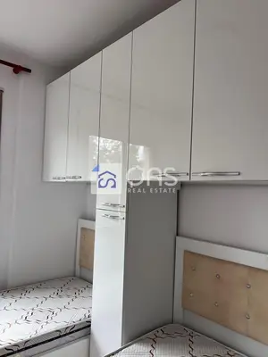Apartament 2+1 me qera në Ali Demi, Tiranë, 80 m². Foto 2 nga 7