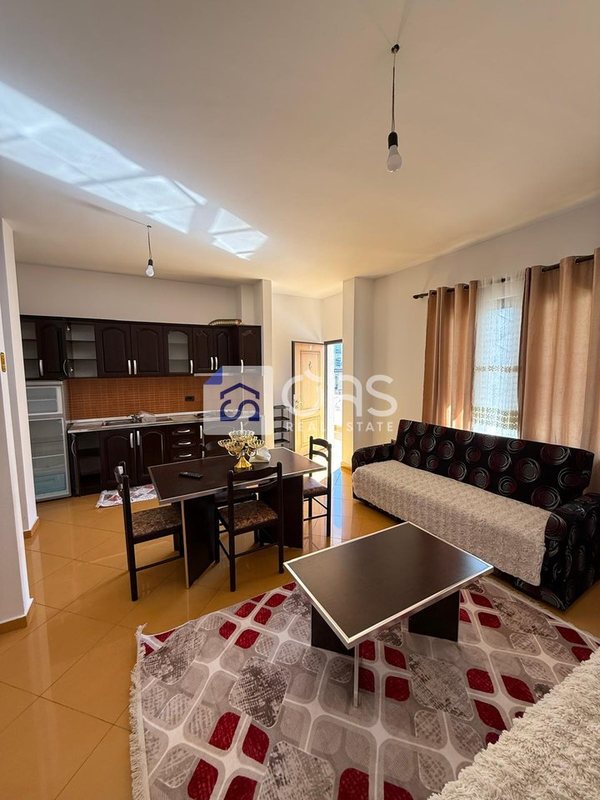 Apartament 1+1 me qera në 21 Dhjetori, Tiranë, 70 m²