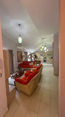 Appartamento 3+1 in affitto a Rruga Prokop Mima, Tirana, 144 m². Foto 1 di 9