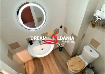 Appartamento 3+1 in affitto a Blloku, Tirana, 270 m². Foto 11 di 11