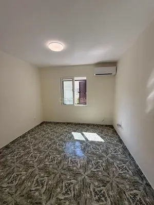 Apartment 2+1 for rent in Stacioni i Trenit, Durrës, 77 m². Photo 5 of 12