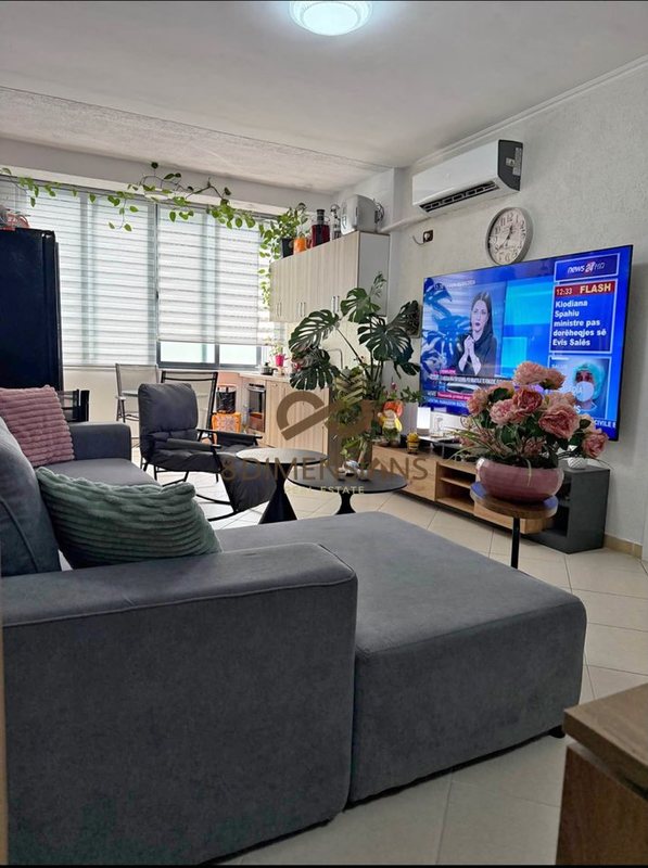 Appartamento 2+1 in vendita a Fresku, Tirana, 76 m²