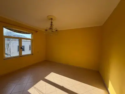 Apartament 2+1 në shitje në Prefektura, Durrës, 88 m². Foto 2 nga 9