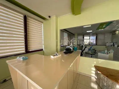 Ambient biznesi me qera në Sauk i Ri, Tiranë, 135 m². Foto 5 nga 6