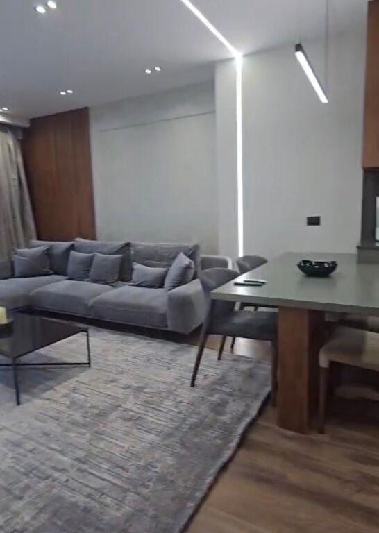 Apartment 2+1 for rent in Ambasador 3, Tirana, 120 m². Photo 1 of 3