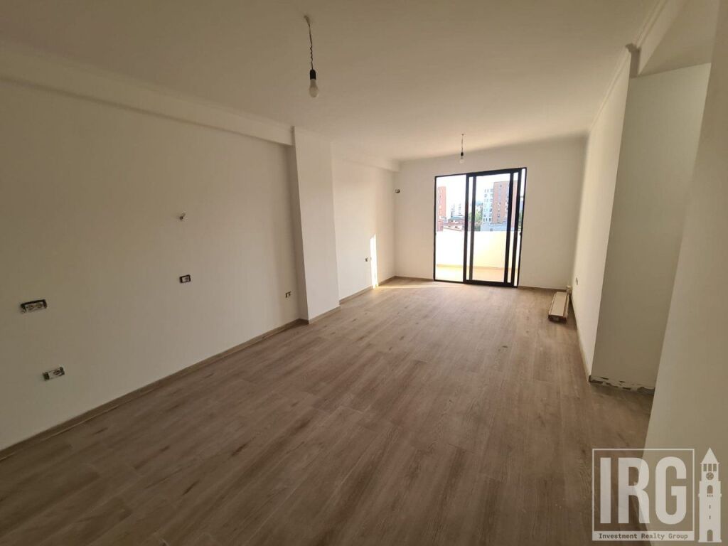 Appartamento 2+1 in vendita ad Astir, Tirana, 106 m². Foto 2 di 3