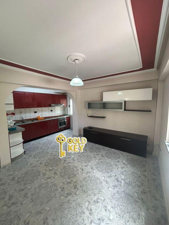 Apartment 2+1 for sale in Pallati i Sportit Ramazan Njala, Durrës, 76 m²
